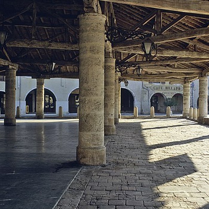 Photo de Halle de Mauvezin