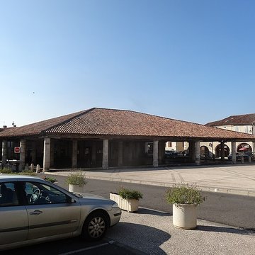 Halle de Mauvezin