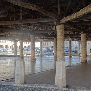 Halle de Mauvezin