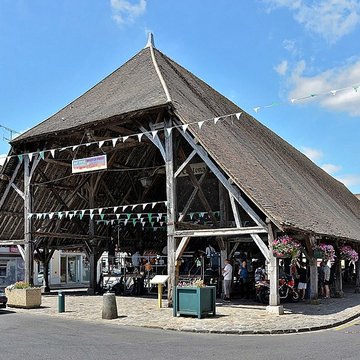 Halle de Milly-la-Forêt