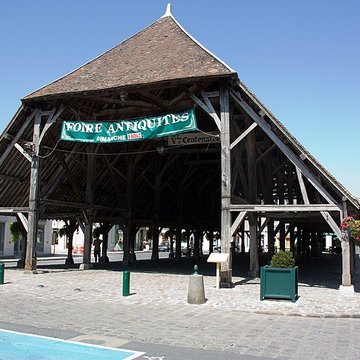 Halle de Milly-la-Forêt