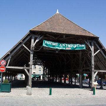 Halle de Milly-la-Forêt