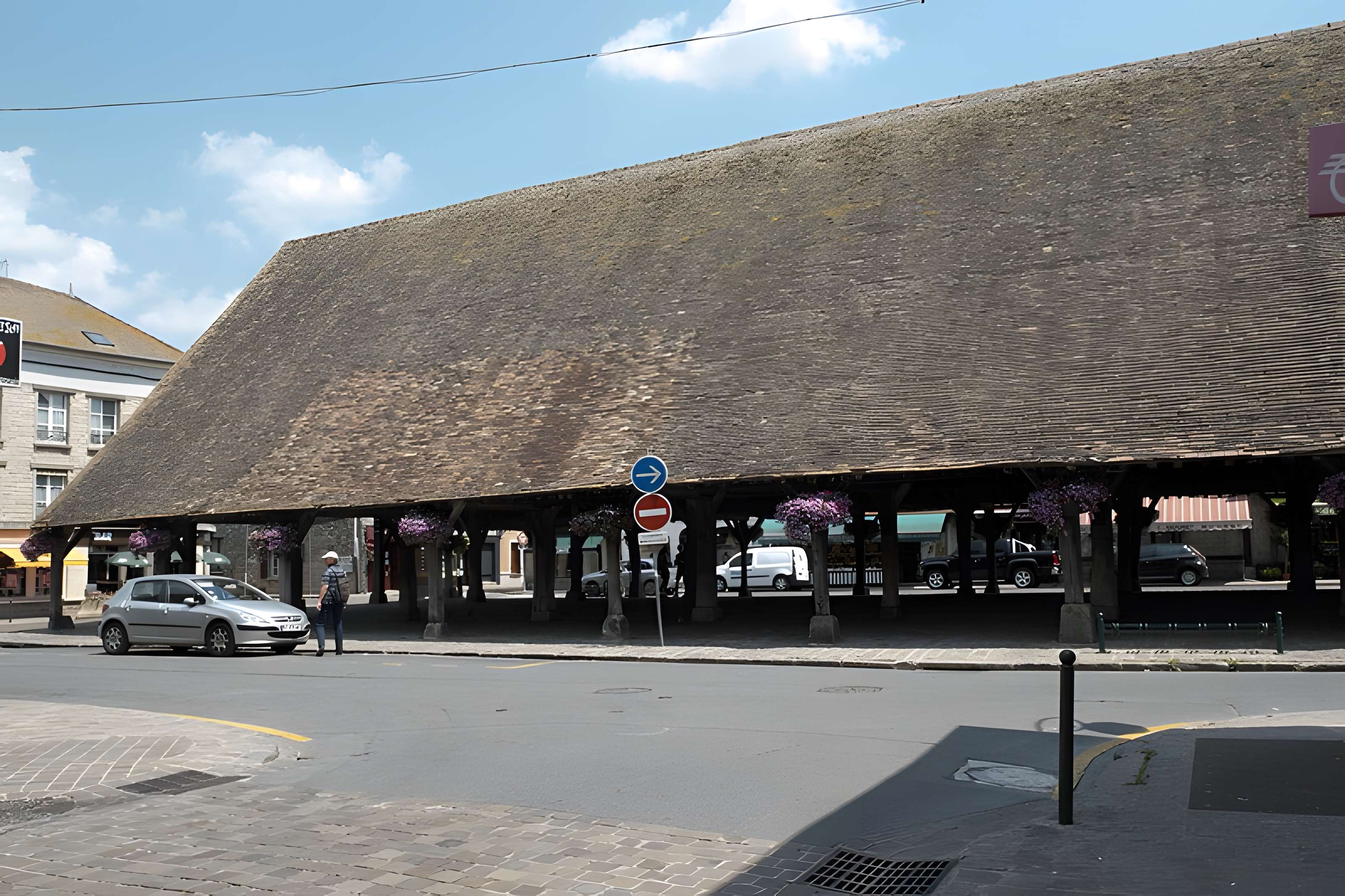 Halle de Milly-la-Forêt