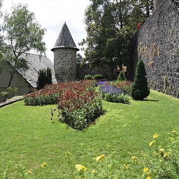 Château Saint-Etienne dAurillac
