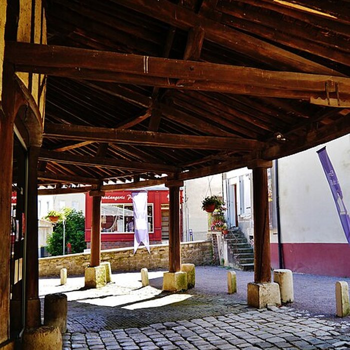 Photo de Halle dErvy-le-Châtel