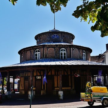 Halle dErvy-le-Châtel