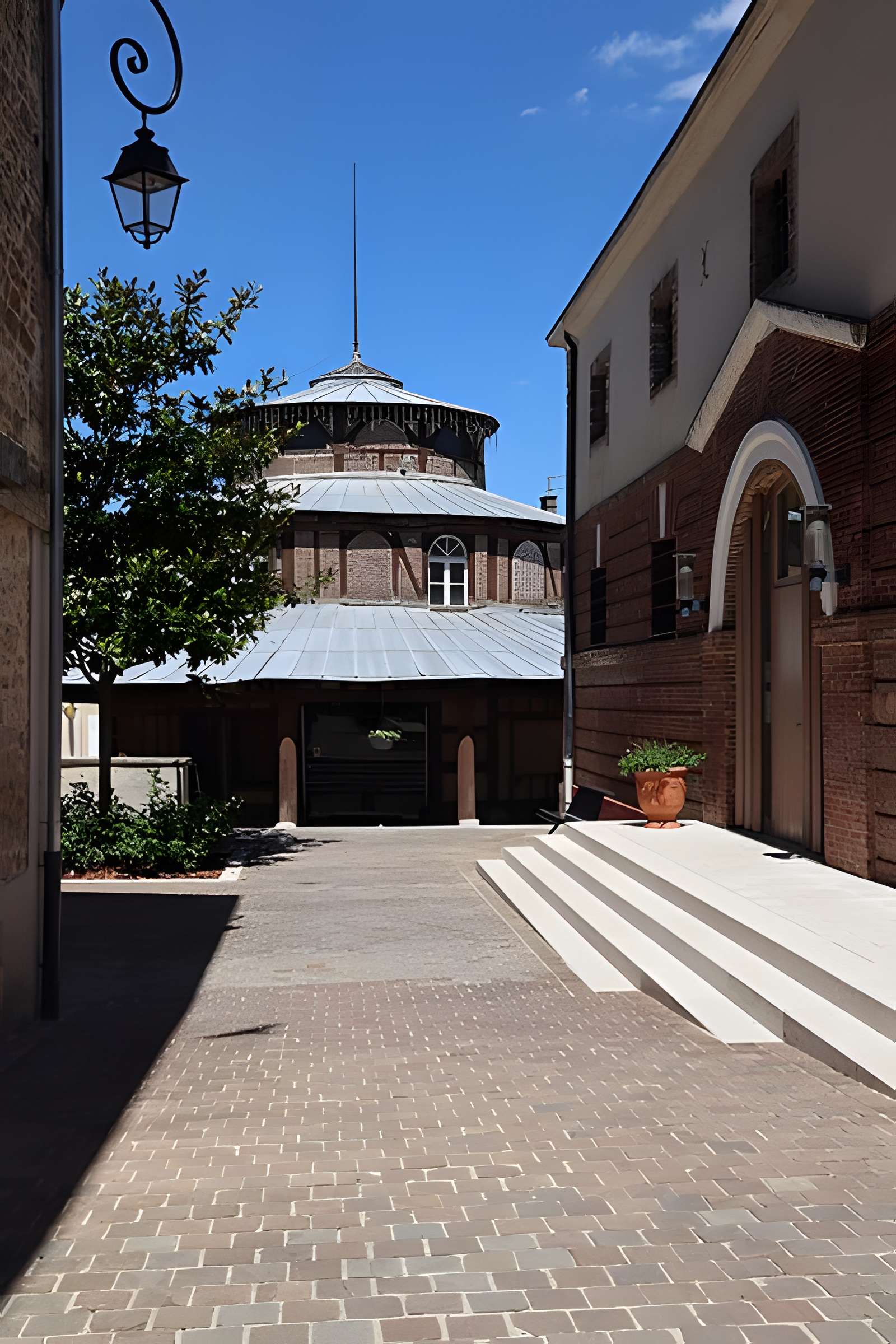 Halle d'Ervy-le-Châtel