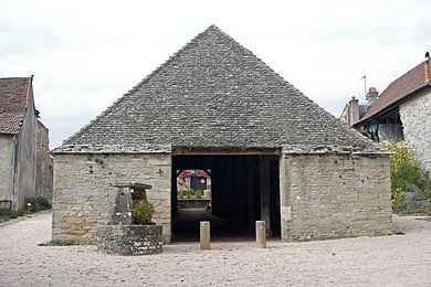 Photo de Halles de Brancion à Martailly-lès-Brancion