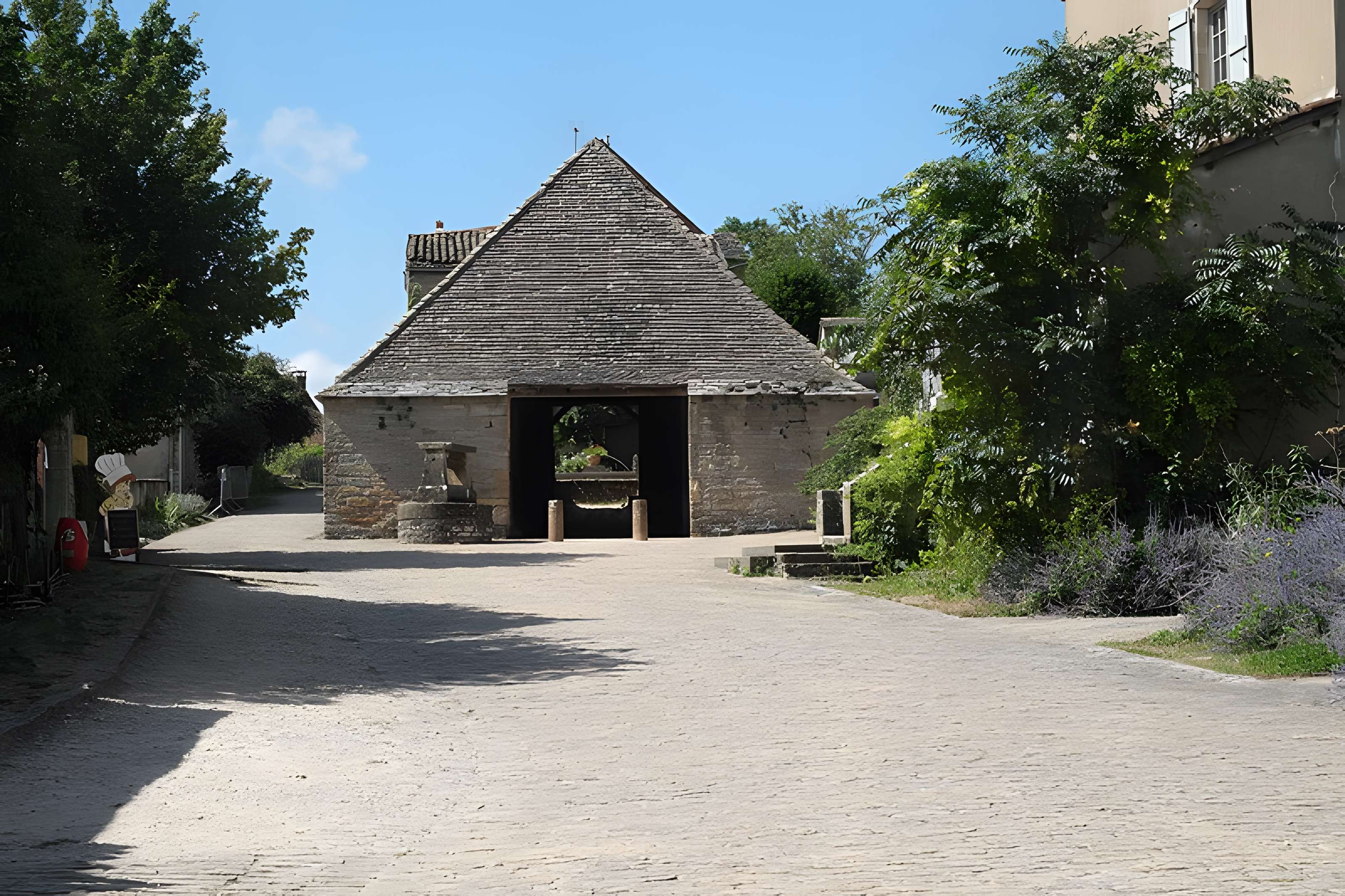Halles de Brancion à Martailly-lès-Brancion