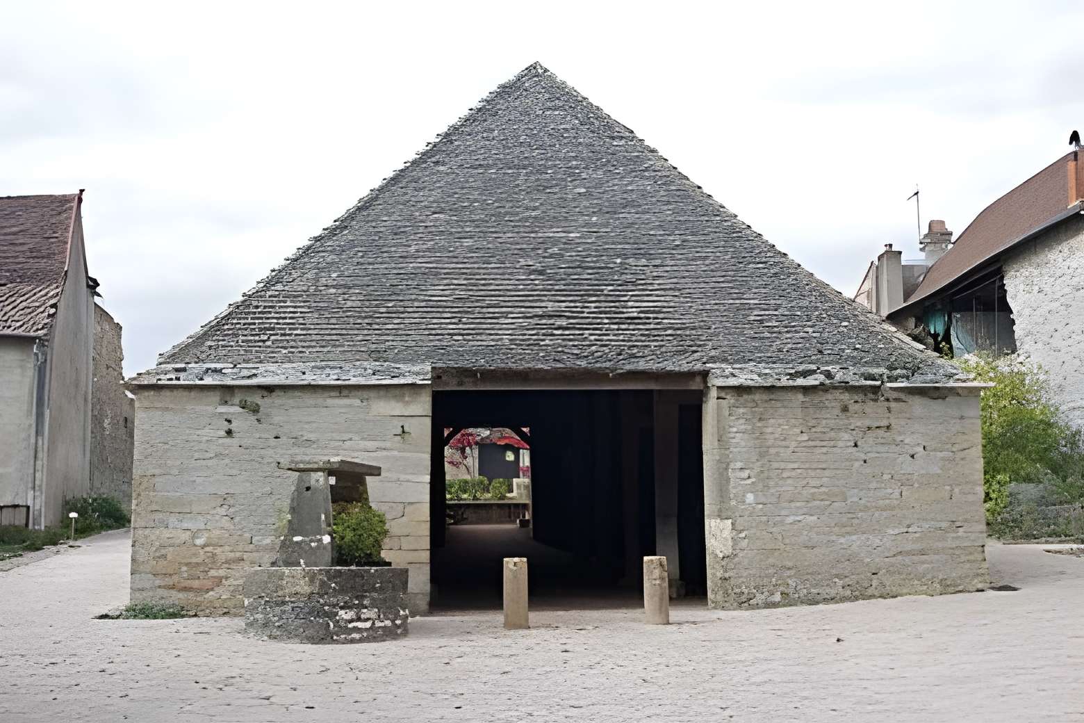 Halles de Brancion à Martailly-lès-Brancion 