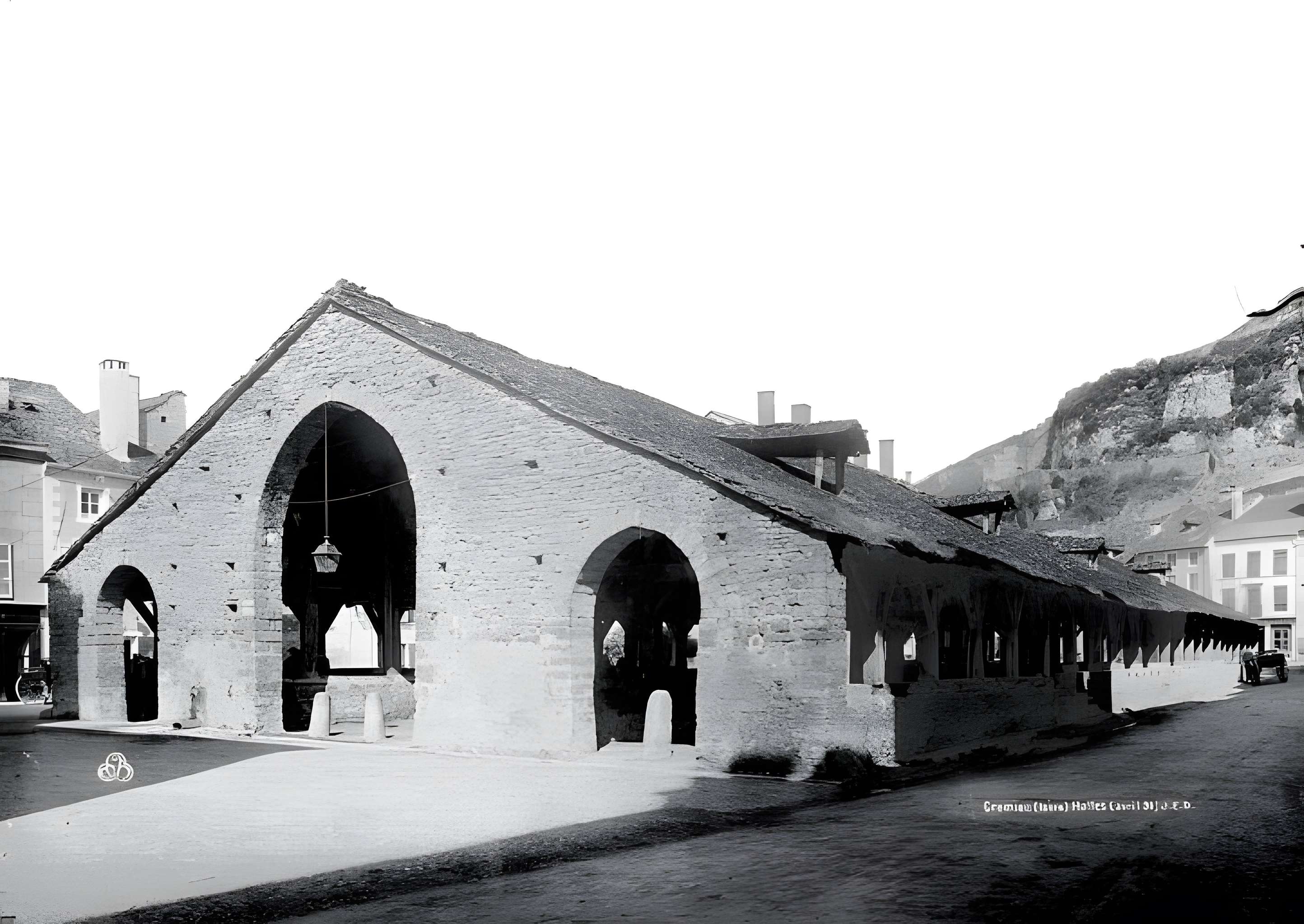 Halles de Crémieu