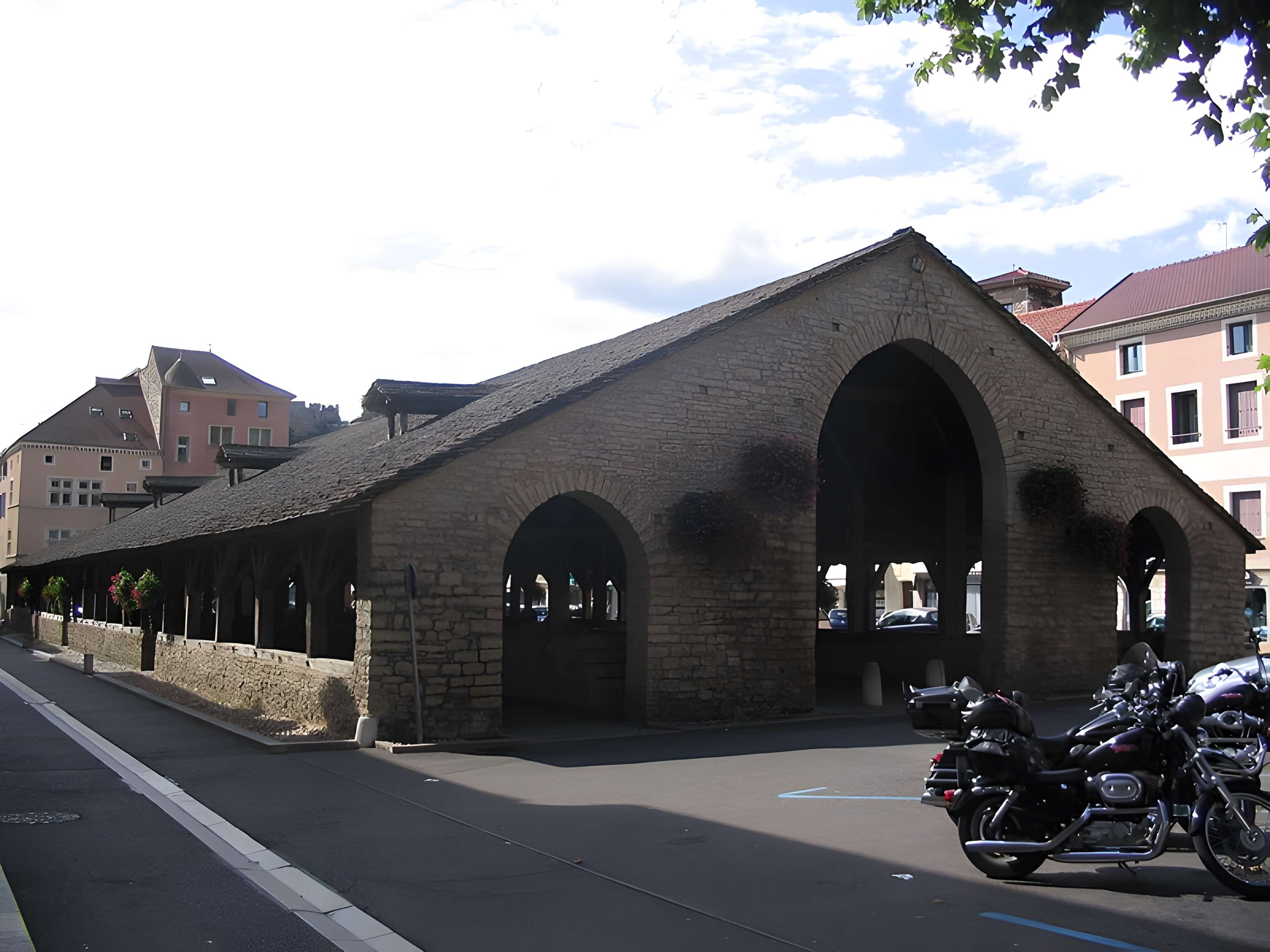 Halles de Crémieu