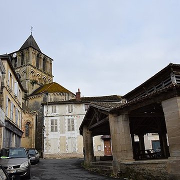 Halles de Lusignan