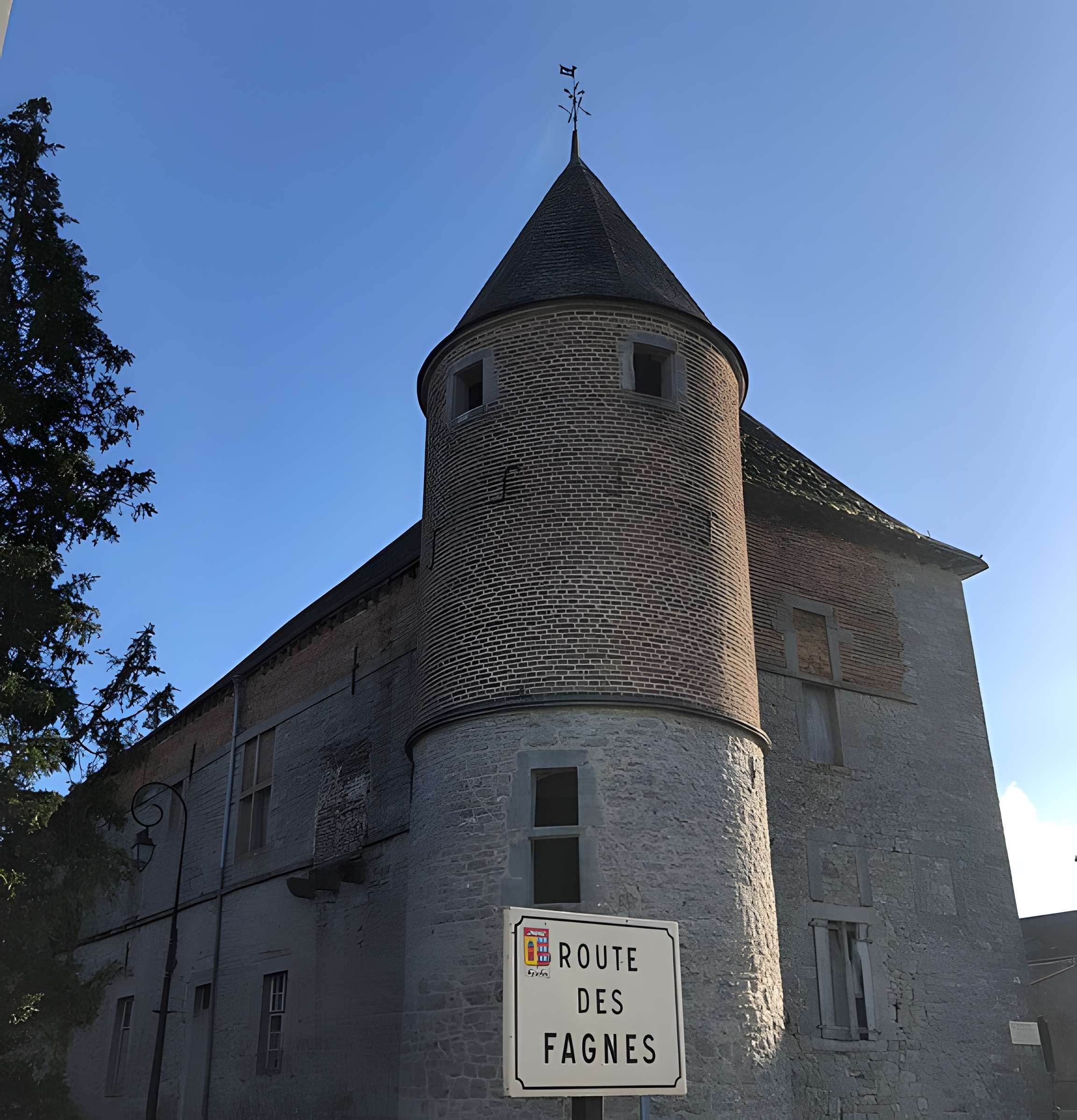Château-ferme de Foisches
