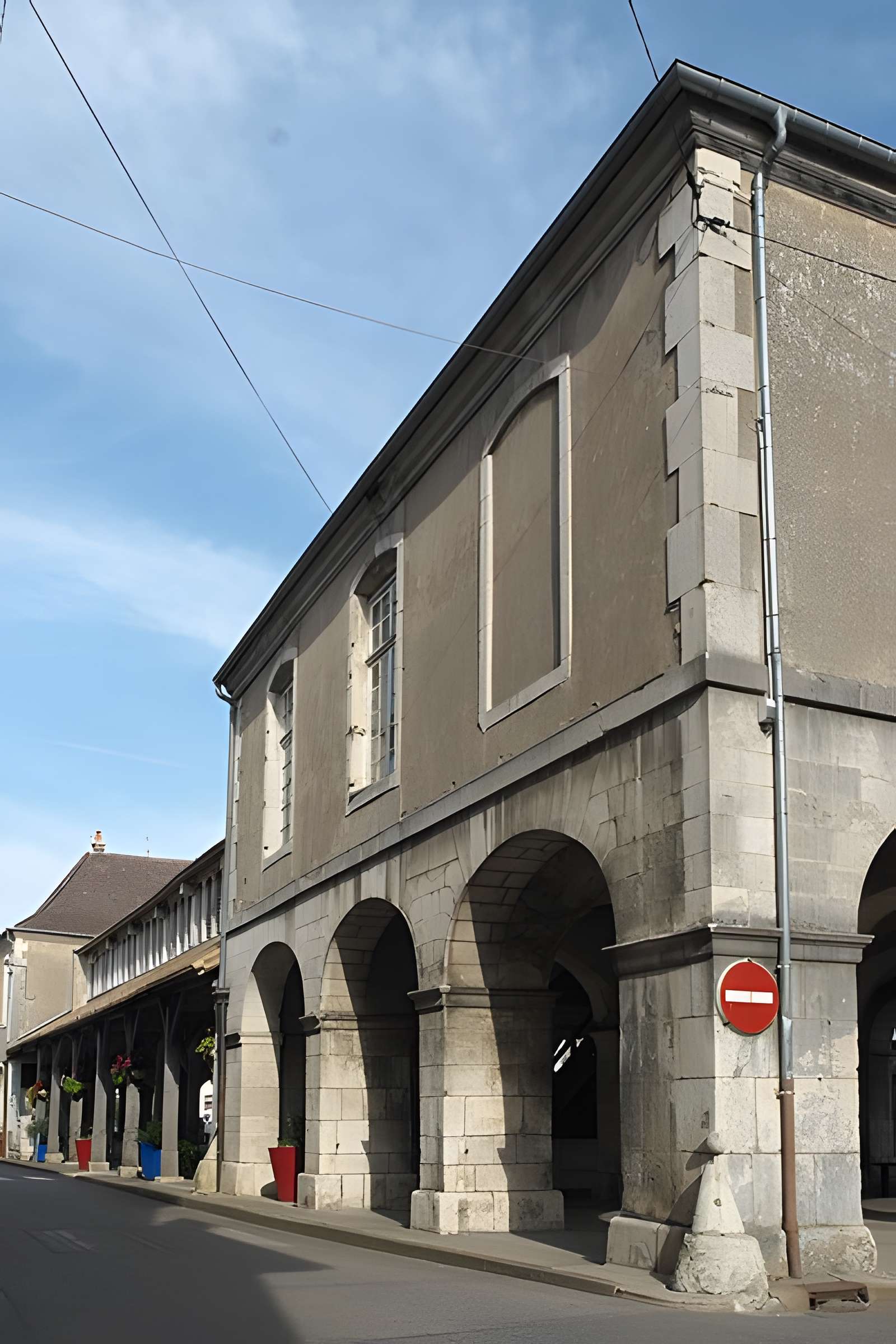 Halles, Mairie, Palais de Justice