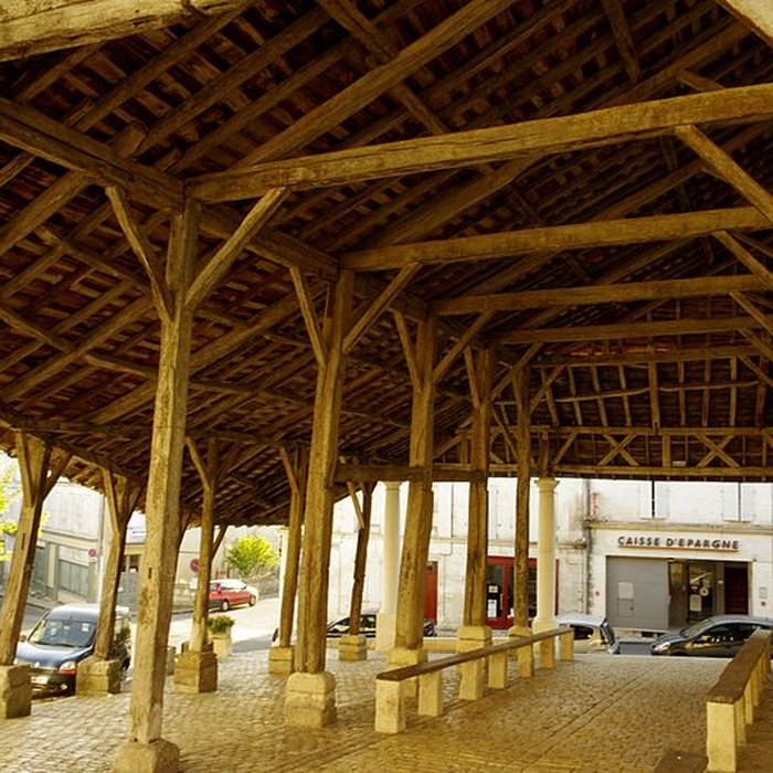 Photo de Halles de Villebois