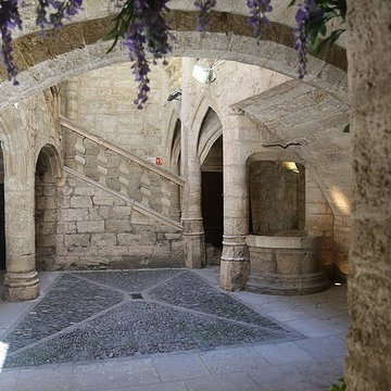 Hôtel de Lacoste à Pézenas