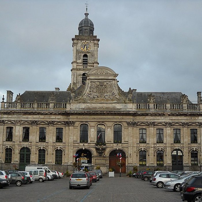Photo de Hôtel de ville dAire-sur-la-Lys