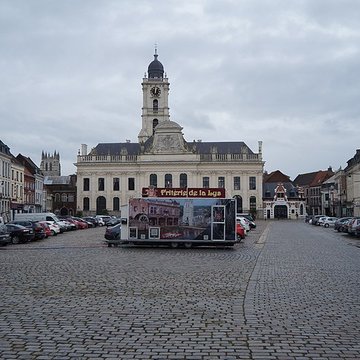 Hôtel de ville dAire-sur-la-Lys