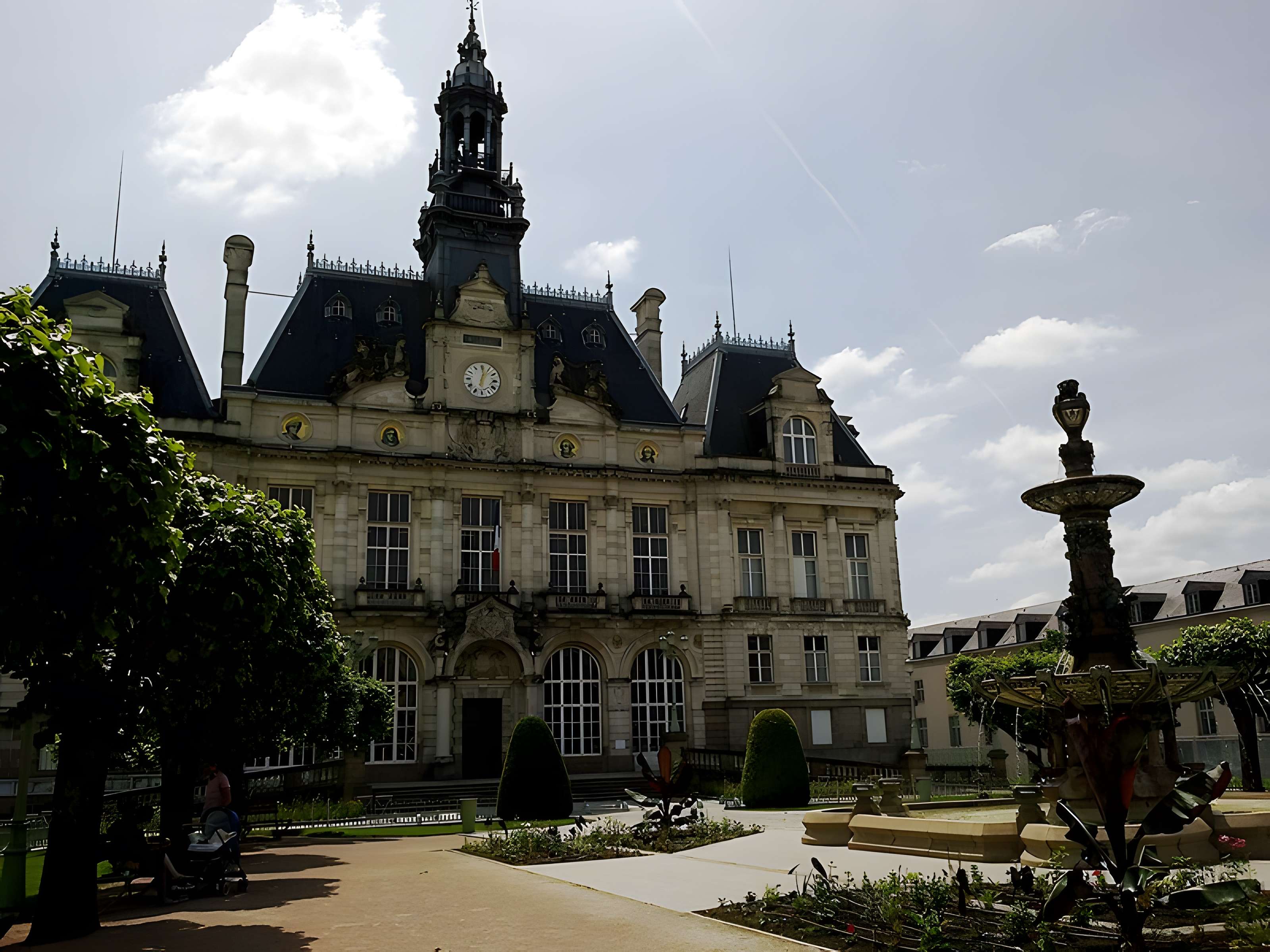 Hôtel de ville de Limoges