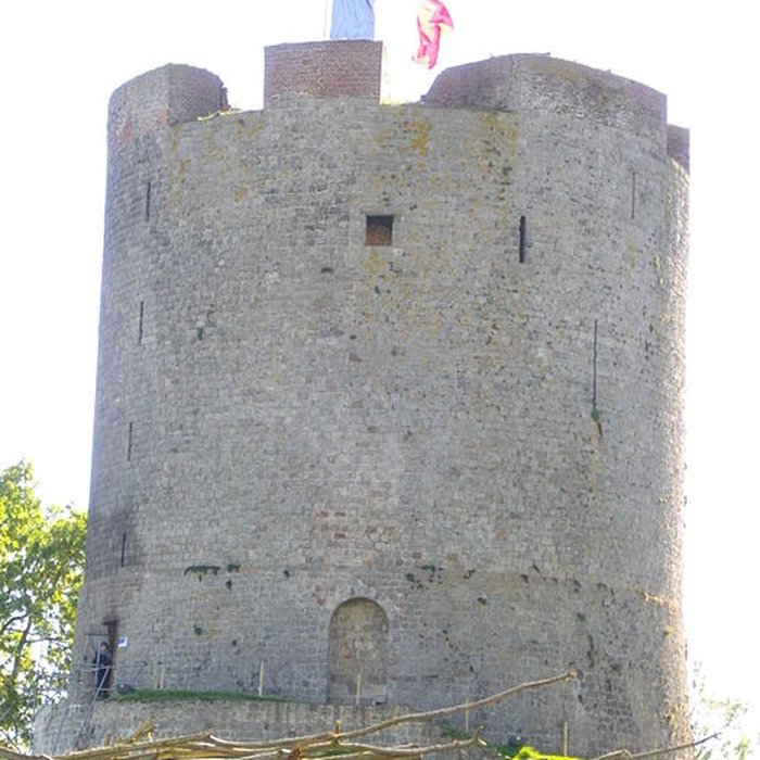 Photo de Château-fort de Guise