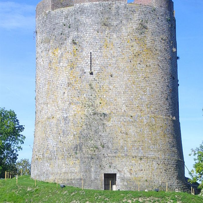 Photo de Château-fort de Guise