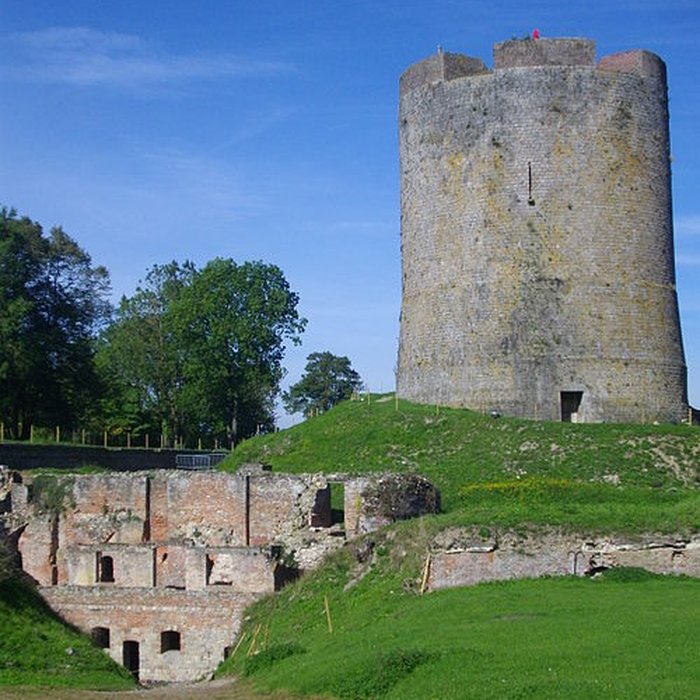 Photo de Château-fort de Guise
