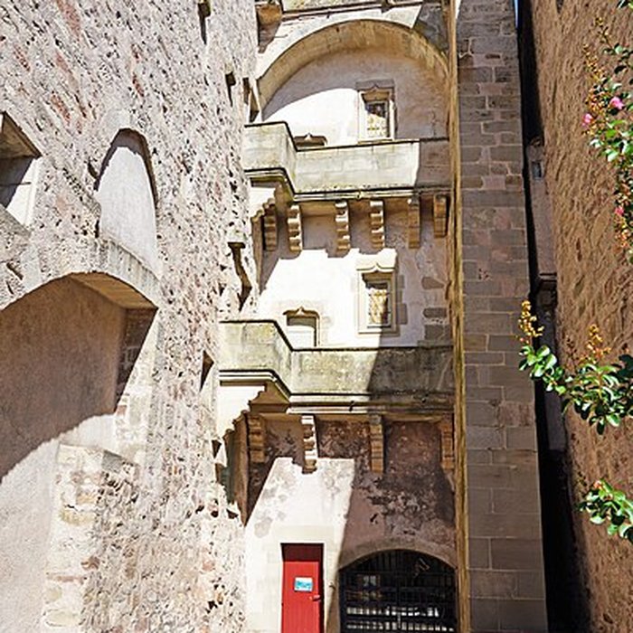 Photo de Hôtel de ville de Luxeuil-les-Bains