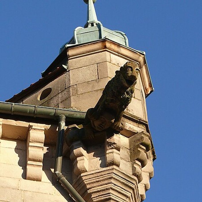 Photo de Hôtel de ville de Luxeuil-les-Bains