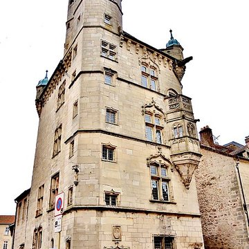 Hôtel de ville de Luxeuil-les-Bains