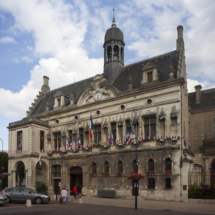 Photo de Hôtel de ville de Noyon