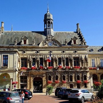Hôtel de ville de Noyon