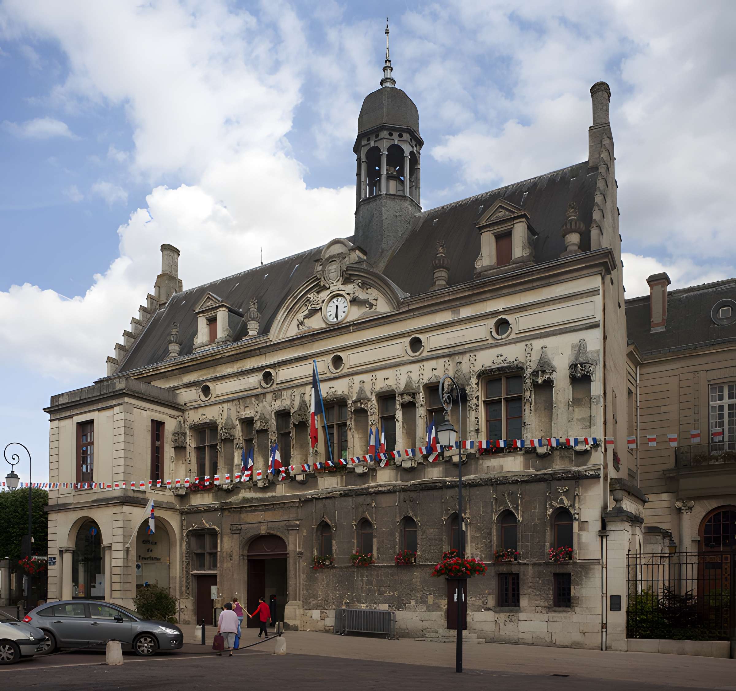 Hôtel de ville de Noyon
