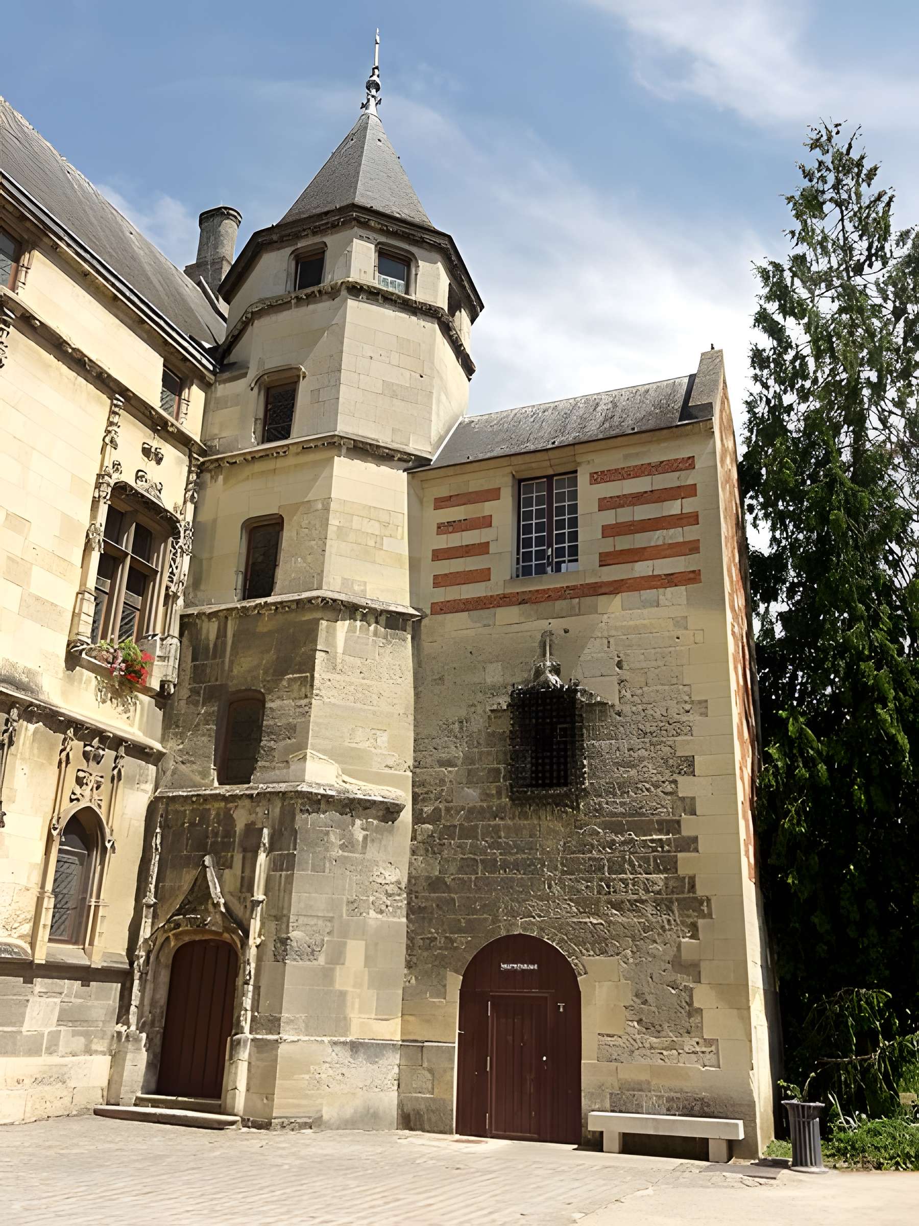 Hôtel de ville de Noyon