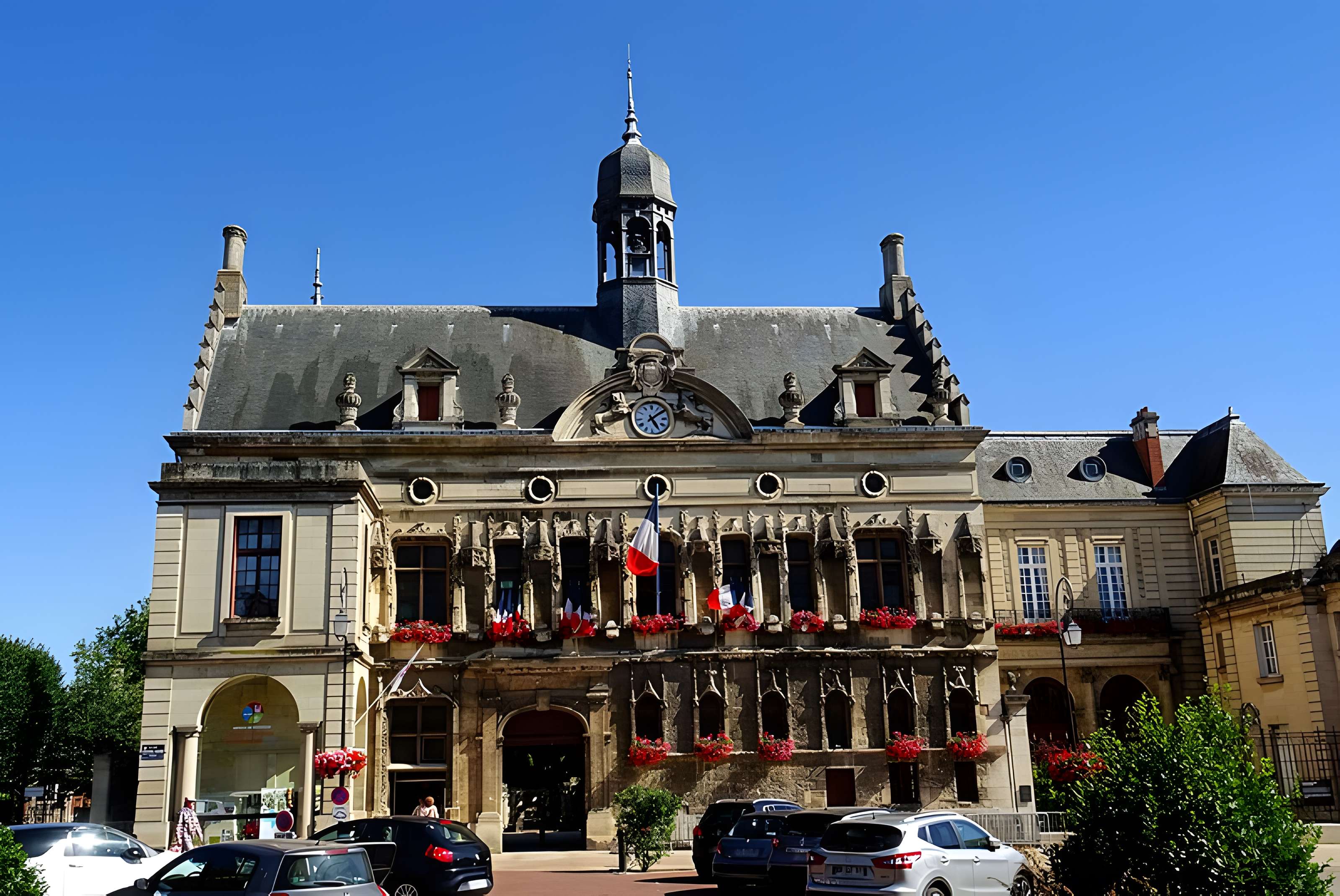 Hôtel de ville de Noyon