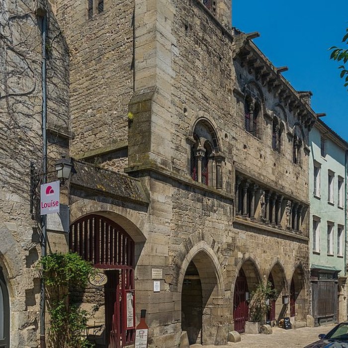 Photo de Hôtel de ville de Saint-Antonin-Noble-Val