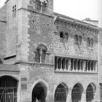 Hôtel de ville de Saint-Antonin-Noble-Val