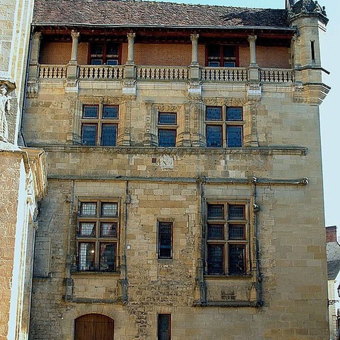 Photo de Hôtel de ville de Sarlat-la-Canéda