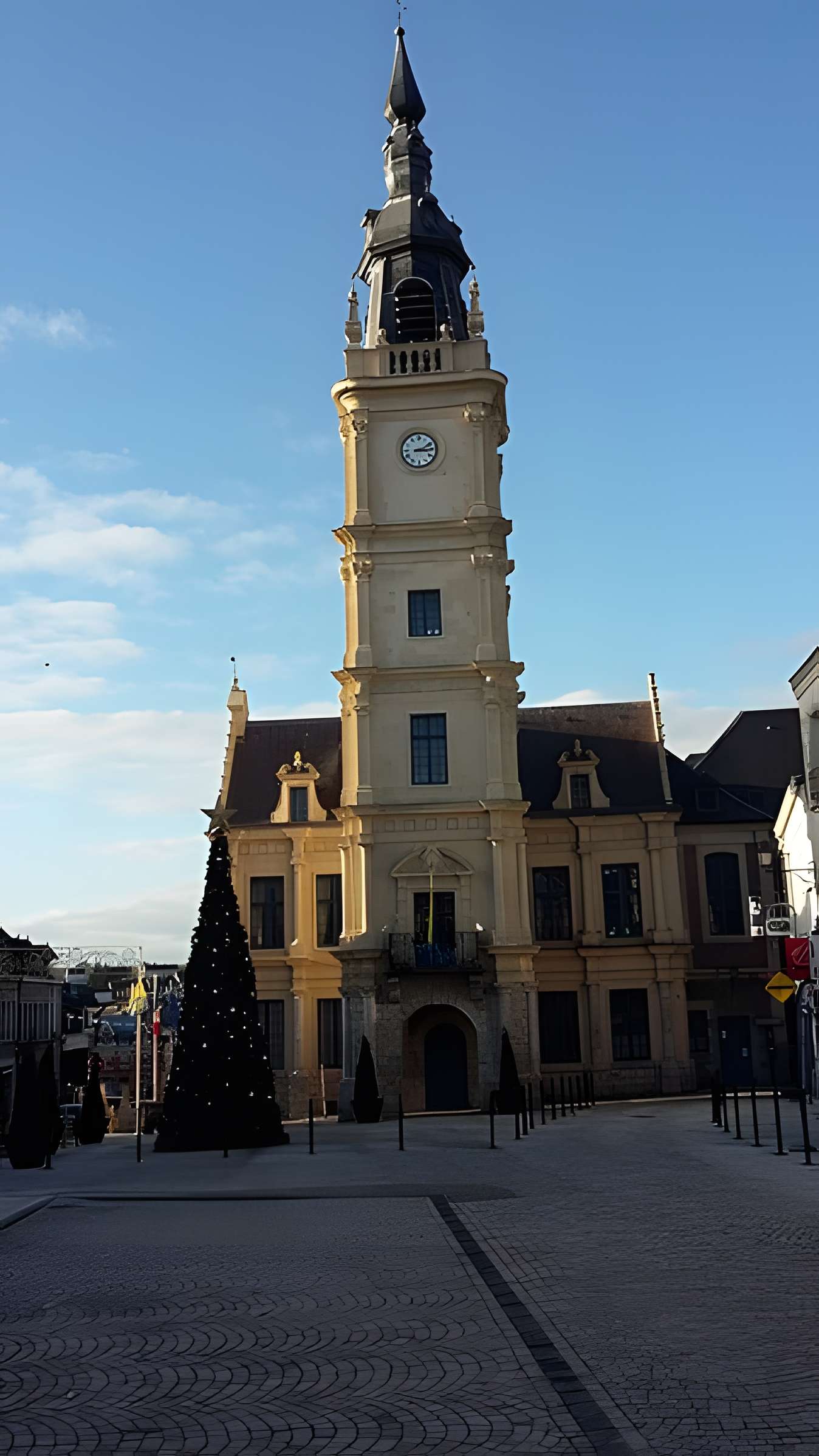 Hôtel de ville du Cateau-Cambrésis