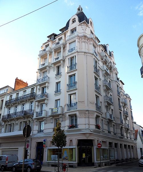 Photo de Immeuble, 39 Rue de Paris à Vichy