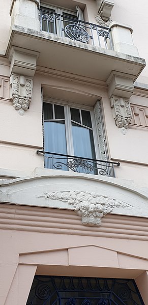 Immeuble, 39 Rue de Paris à Vichy