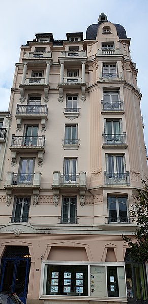 Immeuble, 39 Rue de Paris à Vichy