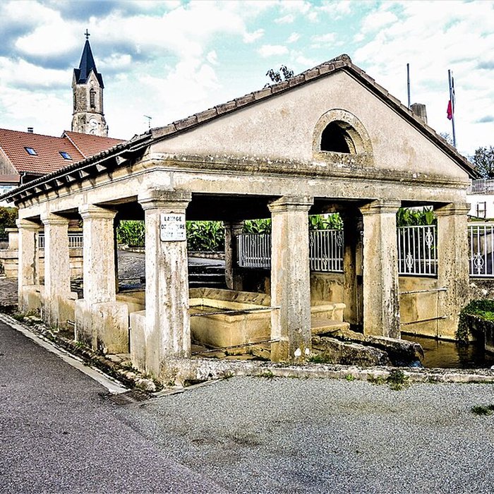Photo de Lavoir de Fêche-lÉglise