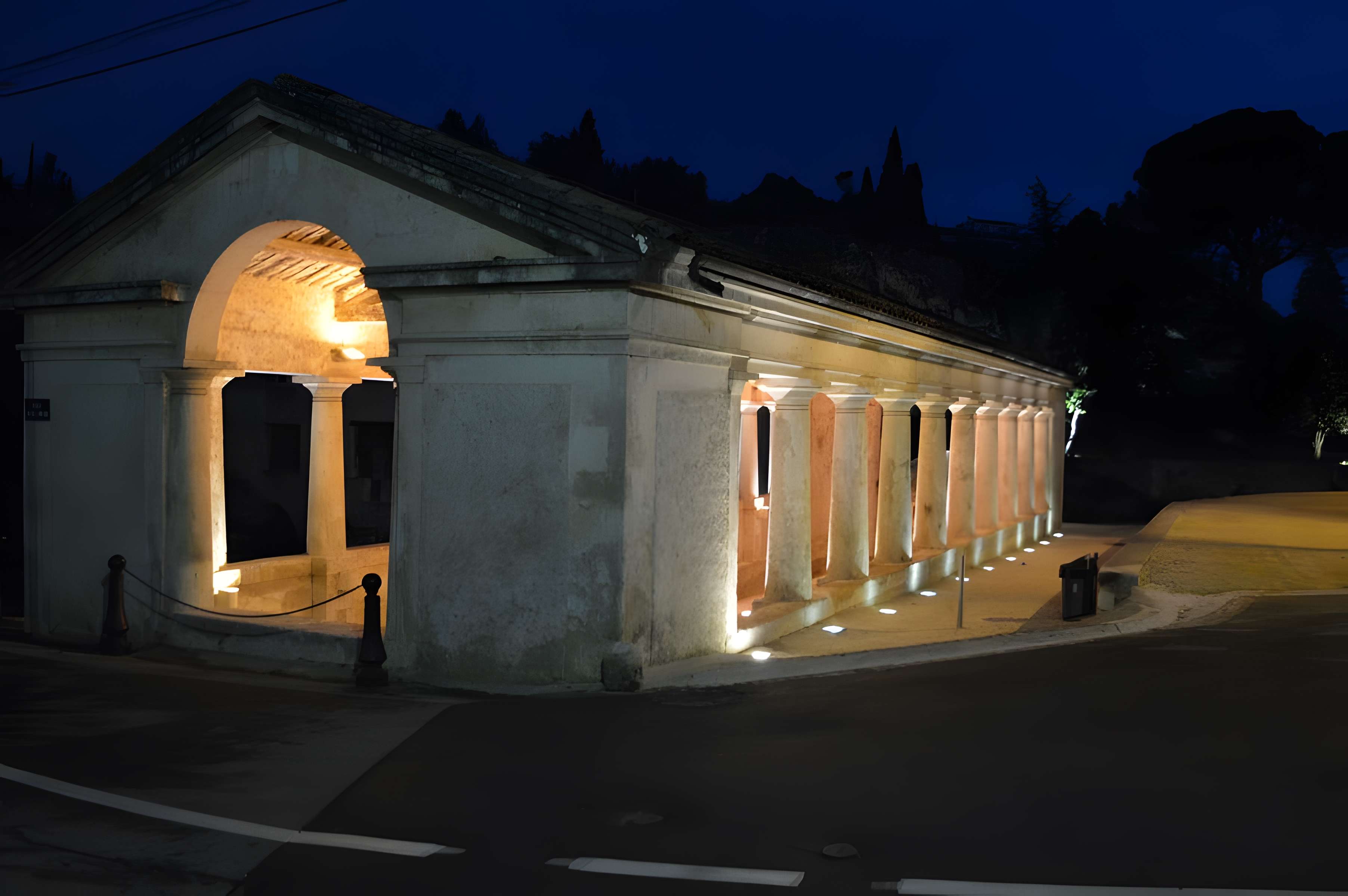 Lavoir de la Tourne à Bourg-Saint-Andéol 