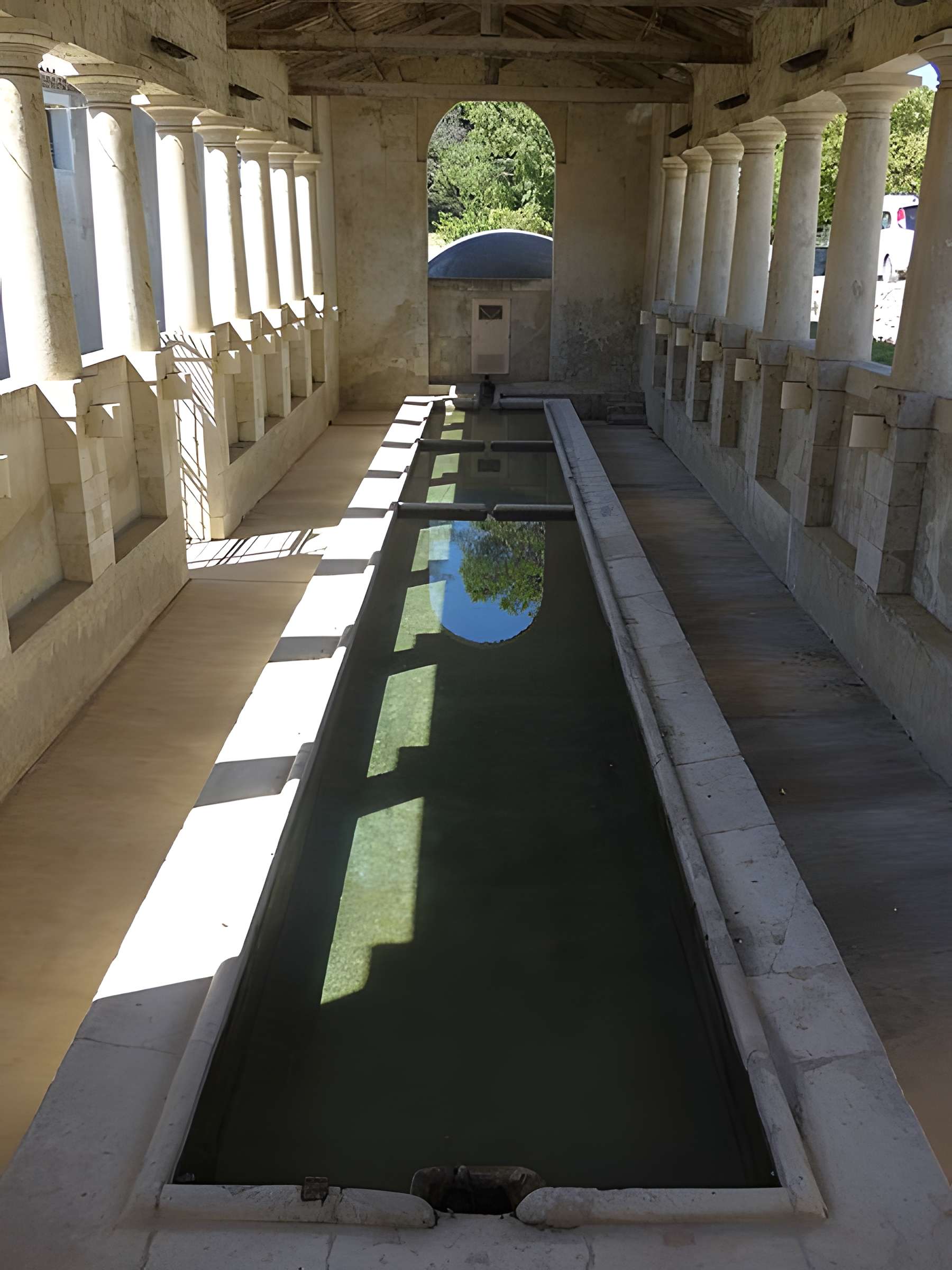 Lavoir de la Tourne à Bourg-Saint-Andéol