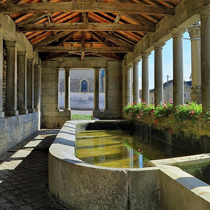 Photo de Lavoir du centre de Mollans