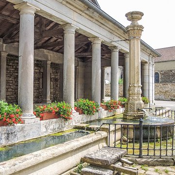 Lavoir du centre de Mollans