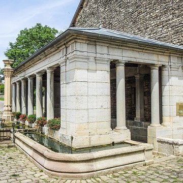 Lavoir du centre de Mollans