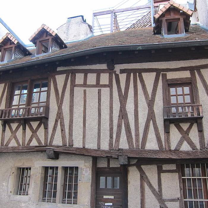 Photo de Maison à pan de bois, 13-15 Rue Thiémanté à Besançon