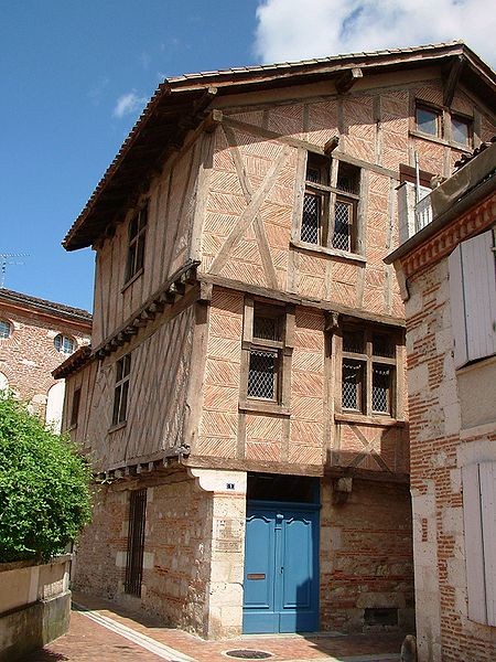 Photo de Maison à pans de bois, 1 Rue Beauville à Agen